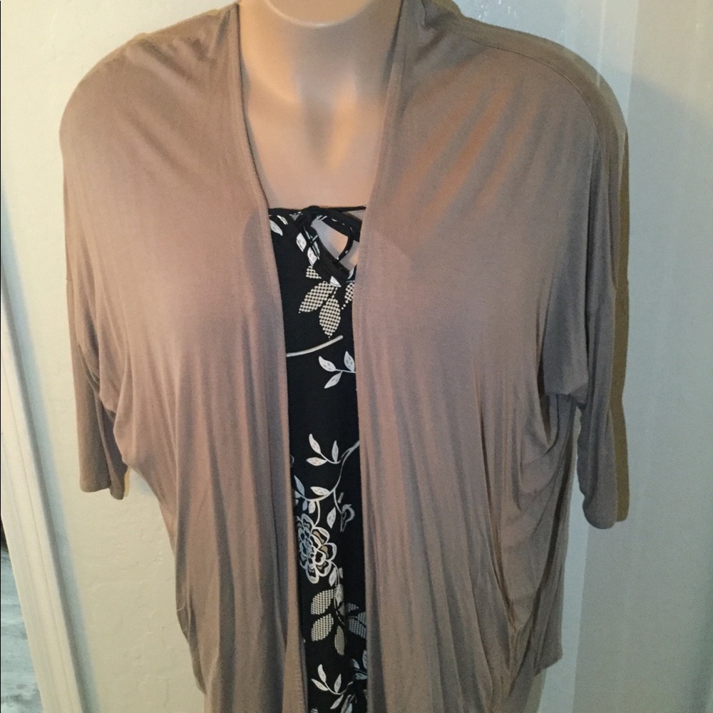 Lane Bryant Tan Cardigan 14/16-open front